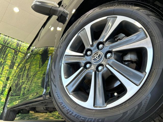 �y����16�C���`�A���~�z�C�[���z�O�ςɃ}�b�`���������A���~�z�C�[���𑕒����Ă���܂��B�e��ЊO�A���~�z�C�[����A�X�^�b�h���X�^�C�����戵�����Ă���܂��B���񂲑��k����������