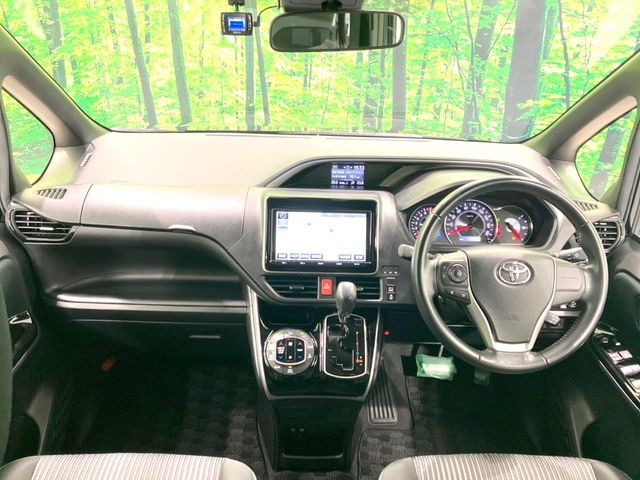 ヴォクシー2.0 ZS 煌