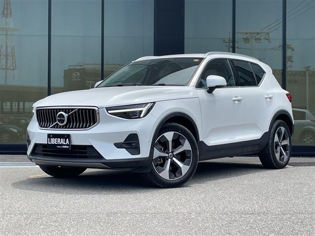 XC40アルティメット B4 AWD 4WD