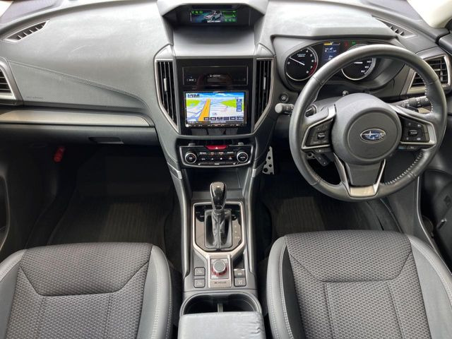フォレスター2.0 アドバンス 4WD