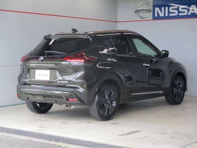 キックス1.2 X 90周年記念車 (e-POWER)