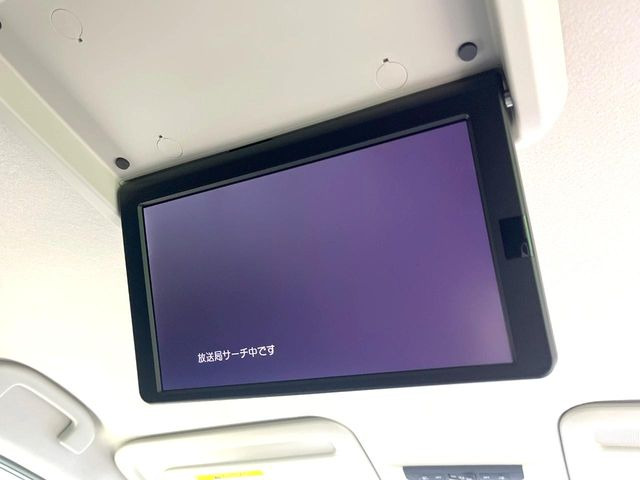 セレナ1.2 e-POWER ハイウェイスターV