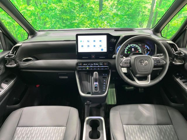ノア1.8 ハイブリッド S-Z