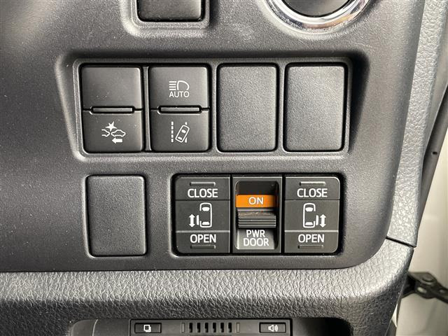ヴォクシー2.0 ZS 煌