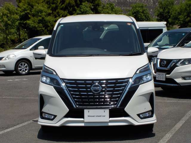 セレナ2.0 ハイウェイスターV