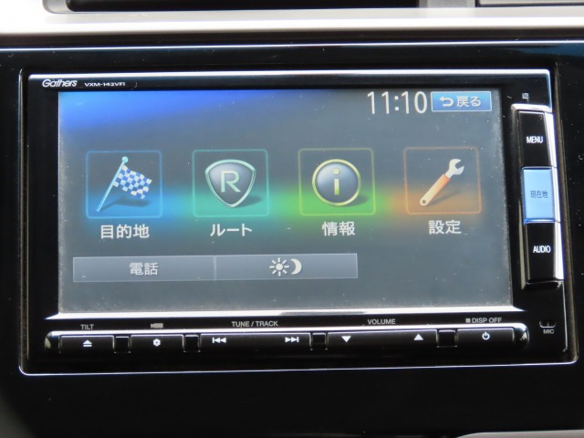 フィット1.5 ハイブリッド Fパッケージ 4WD