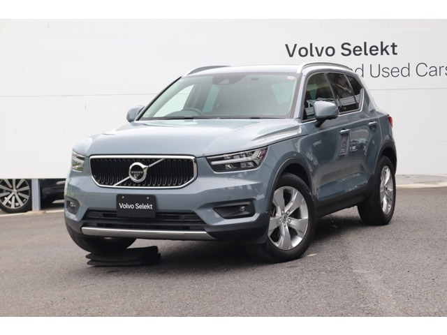 XC40T4 モメンタム