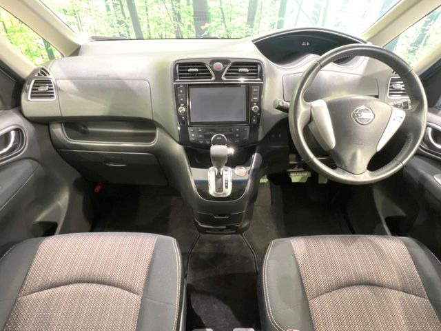 セレナ2.0 ハイウェイスター Vセレクション+Safety S-HYBRID