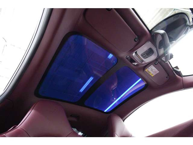 MSO�G���N�g���g���~�b�N�p�m���~�b�N���[�t�𑕔��B�J�����Ɣ���튴��̊��ł��܂��B