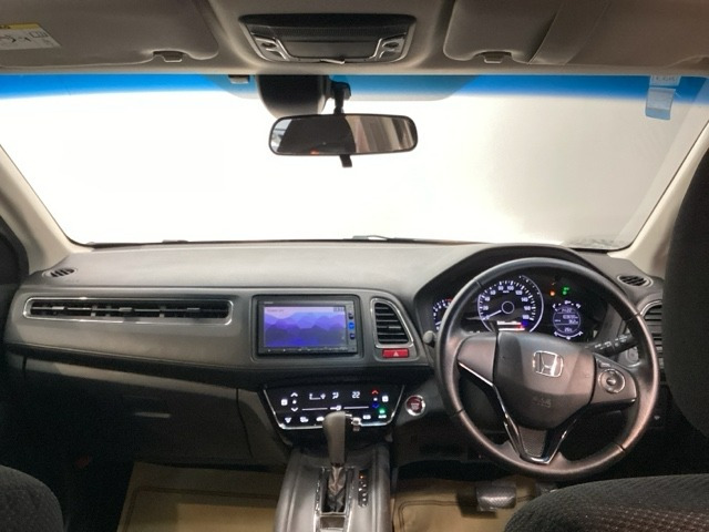 ヴェゼル1.5 X 4WD