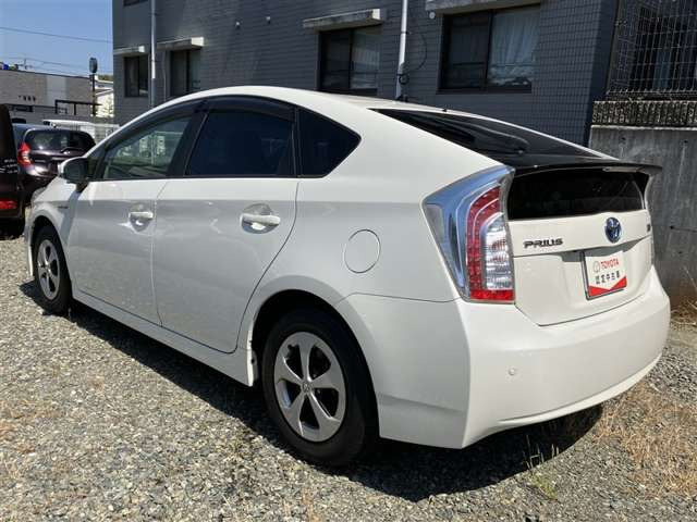プリウス1.8 S ツーリングセレクション G's