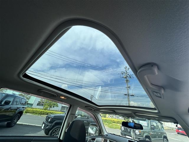 エクシーガ2.0 i Sスタイル 4WD