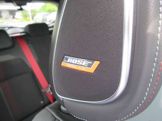 ノートオーラ1.2 NISMO チューンド e-POWER 4WD