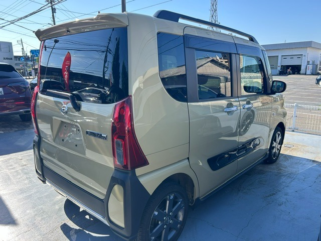 タントファンクロスターボ ecoIDLE 非装着車 4WD