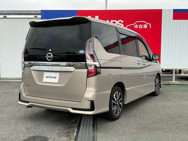 セレナ2.0 ハイウェイスターV