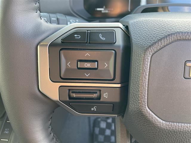 ランドクルーザー2502.8 VX ディーゼル 4WD