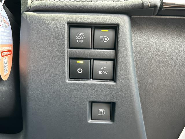 ヴェルファイアハイブリッド 2.5 Z プレミア E-Four 4WD