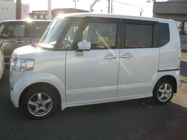 N-BOXカスタムG Lパッケージ 4WD
