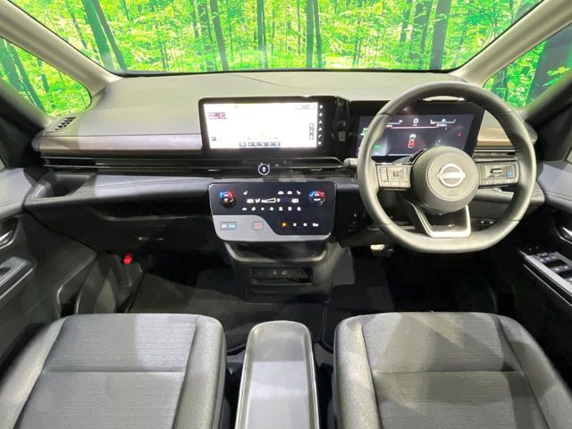 セレナ1.4 e-4ORCE ハイウェイスターV 4WD
