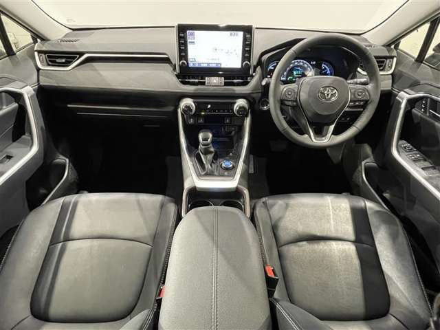 RAV42.5 ハイブリッド G E-Four 4WD