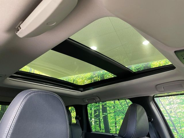 アウトランダーPHEV 2.4 P 4WD
