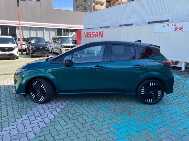 ノートオーラ1.2 G FOUR 4WD