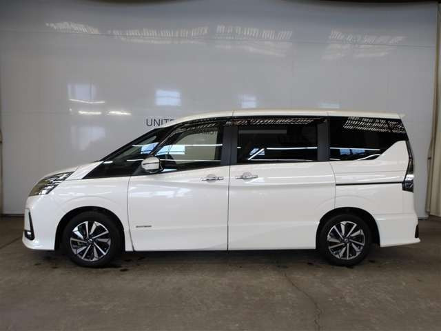 セレナ2.0 ハイウェイスターV