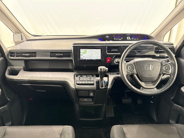 ステップワゴン1.5 スパーダ ホンダ センシング