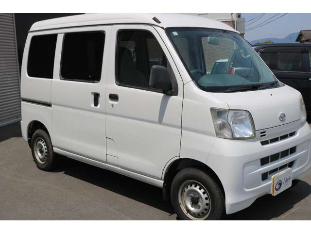 ハイゼットカーゴデラックス 4WD