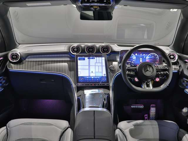 GLCクーペAMG GLC43 4マチック 4WD