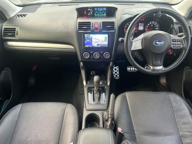 フォレスター2.0 XT アイサイト 4WD