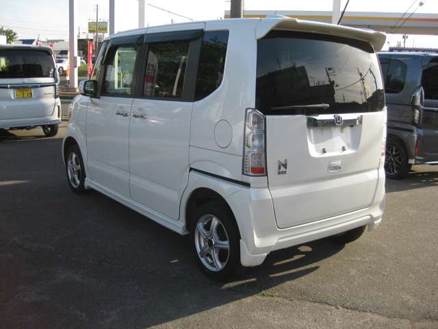 N-BOXカスタムG Lパッケージ 4WD