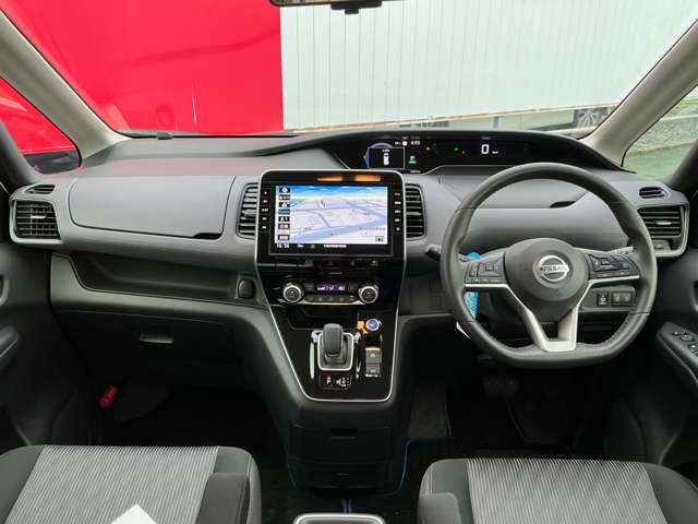セレナ1.2 e-POWER ハイウェイスターV