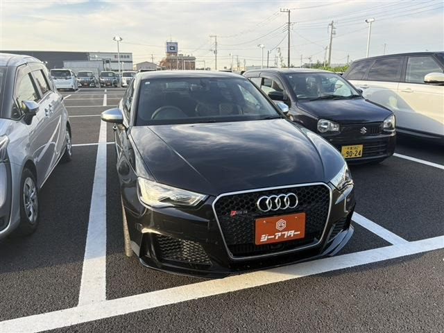 RS3スポーツバック2.5 4WD