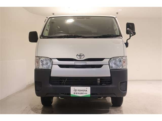 レジアスエース2.8 DX ロング ディーゼル 4WD