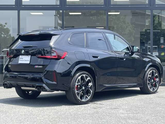 X1M35i xドライブ DCT 4WD