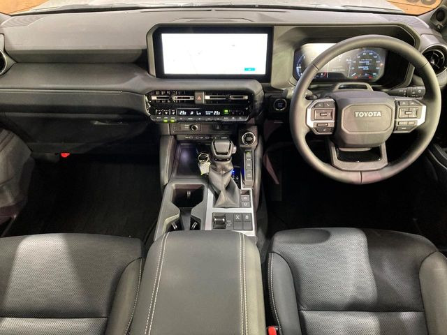 ランドクルーザー2502.8 VX ディーゼル 4WD
