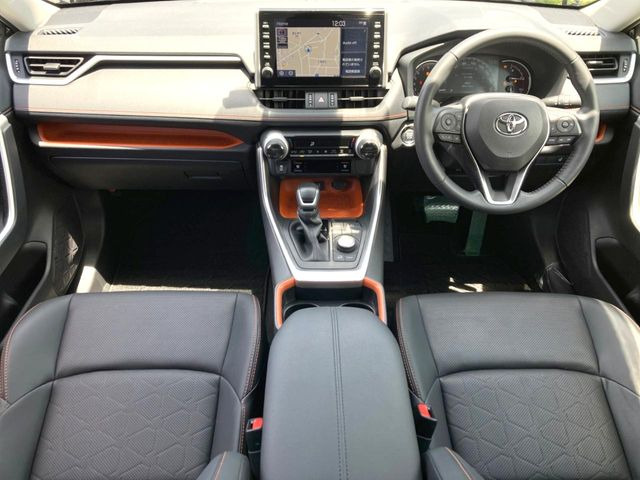 RAV4