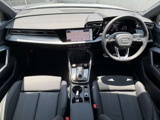 A3スポーツバック30 TFSI Sライン