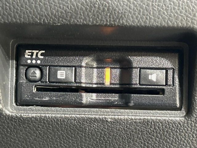 【ETC】高速道路の料金所をストレスなく通過!話題のスポットやサービスエリアに多い「スマートIC」利用時は必須のアイテムです。当店でセットアップを実施、ご納車当日からすぐにご利用いただけます!