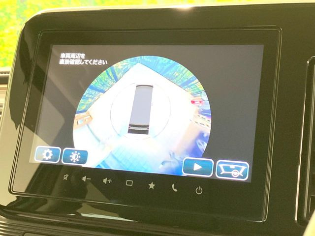 【全方位モニター用カメラ】専用のカメラにより、上から見下ろしたような視点で360度クルマの周囲を確認することができます☆死角部分も確認しやすく、狭い場所での切り返しや駐車もスムーズに行えます。