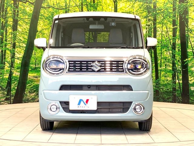 弊社では、全車『修復歴なし』のお車のみ取り扱っております。専任バイヤーによる厳選した仕入れの後、入庫後の車両チェックを行い、ネクステージが認定した高品質な中古車をご提供しております。