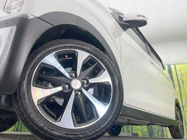 �y�����A���~�z�C�[���z�O�ςɃ}�b�`���������A���~�z�C�[���𑕒����Ă���܂��B�e��ЊO�A���~�z�C�[����A�X�^�b�h���X�^�C�����戵�����Ă���܂��B���񂲑��k����������