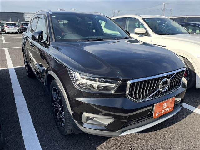 XC40T4 AWD インスクリプション 4WD