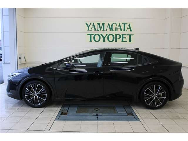 プリウス2.0 Z E-Four 4WD