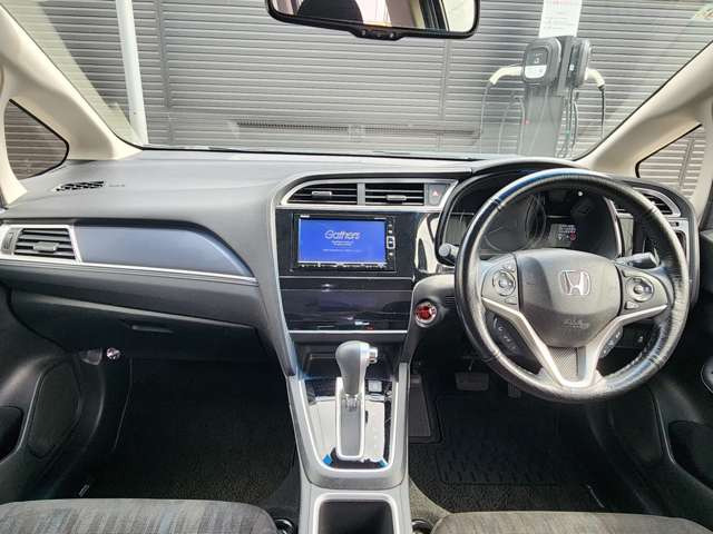 シャトル1.5 G ホンダセンシング