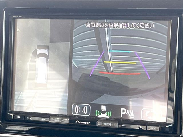 �y�S���ʃ��j�^�[�p�J�����z��p�̃J�����ɂ��A�ォ�猩���낵���悤�Ȏ��_��360�x�N���}�̎��͂��m�F���邱�Ƃ��ł��܂������p�������m�F���₷���A�����ꏊ�ł̐؂�Ԃ��⒓�Ԃ��X���[�Y�ɍs���܂��B
