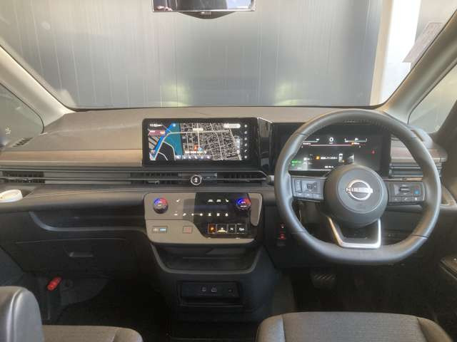 セレナ1.4 e-POWER ハイウェイスターV