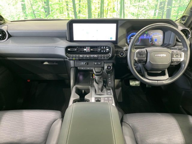 ランドクルーザー2502.8 VX ディーゼル 4WD