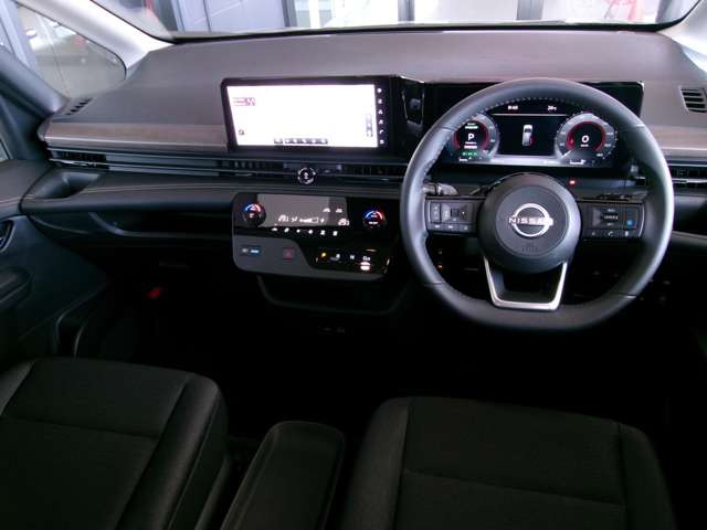 セレナ1.4 e-POWER ハイウェイスターV